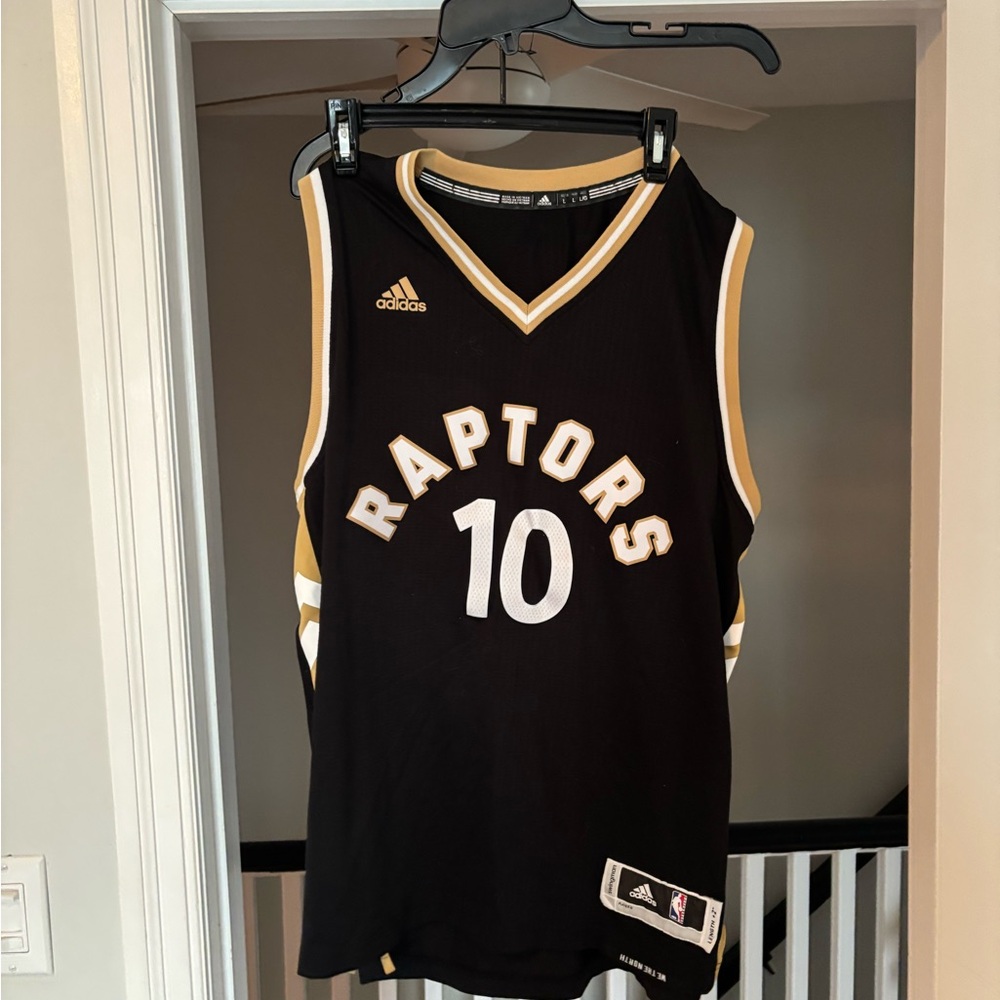 Demar Derozan Toronto Raptors OVO Jersey